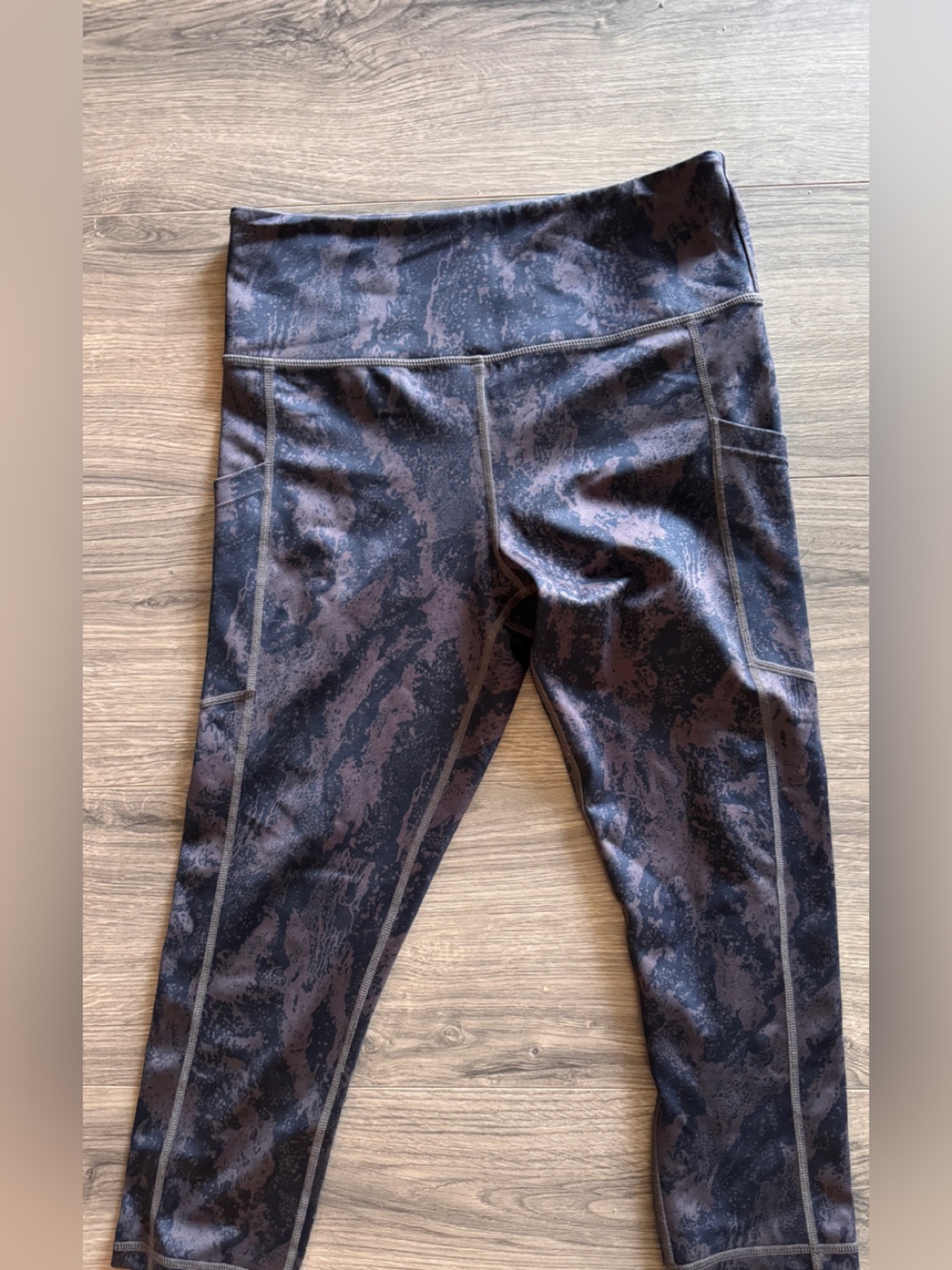 ZYIA Active Black & Charcoal Patterned Leggings